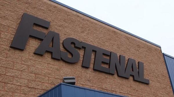 Fastenal kan salget falde til nær 2019 -niveauer, da sikkerheden falder