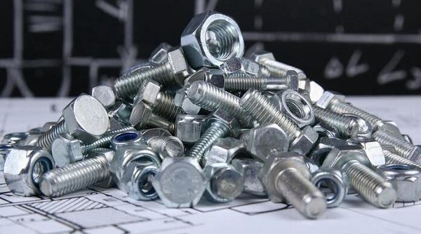 Fastener Distributor Index accelererer i maj, da Outlook holder næsten rekord...
