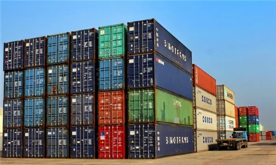 Containerpriserne stiger, mens kinesiske virksomheder kæmper for at klare Rød...